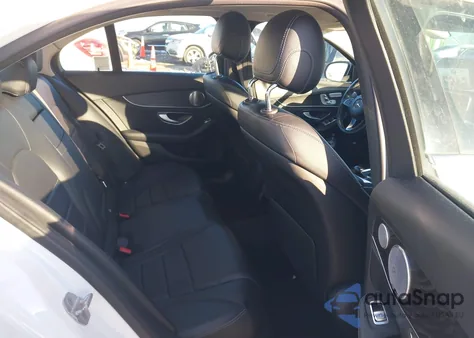 2015 Mercedes-Benz C-Class C 300 из США, поврежденный, VIN 55SWF4KBXFU086747